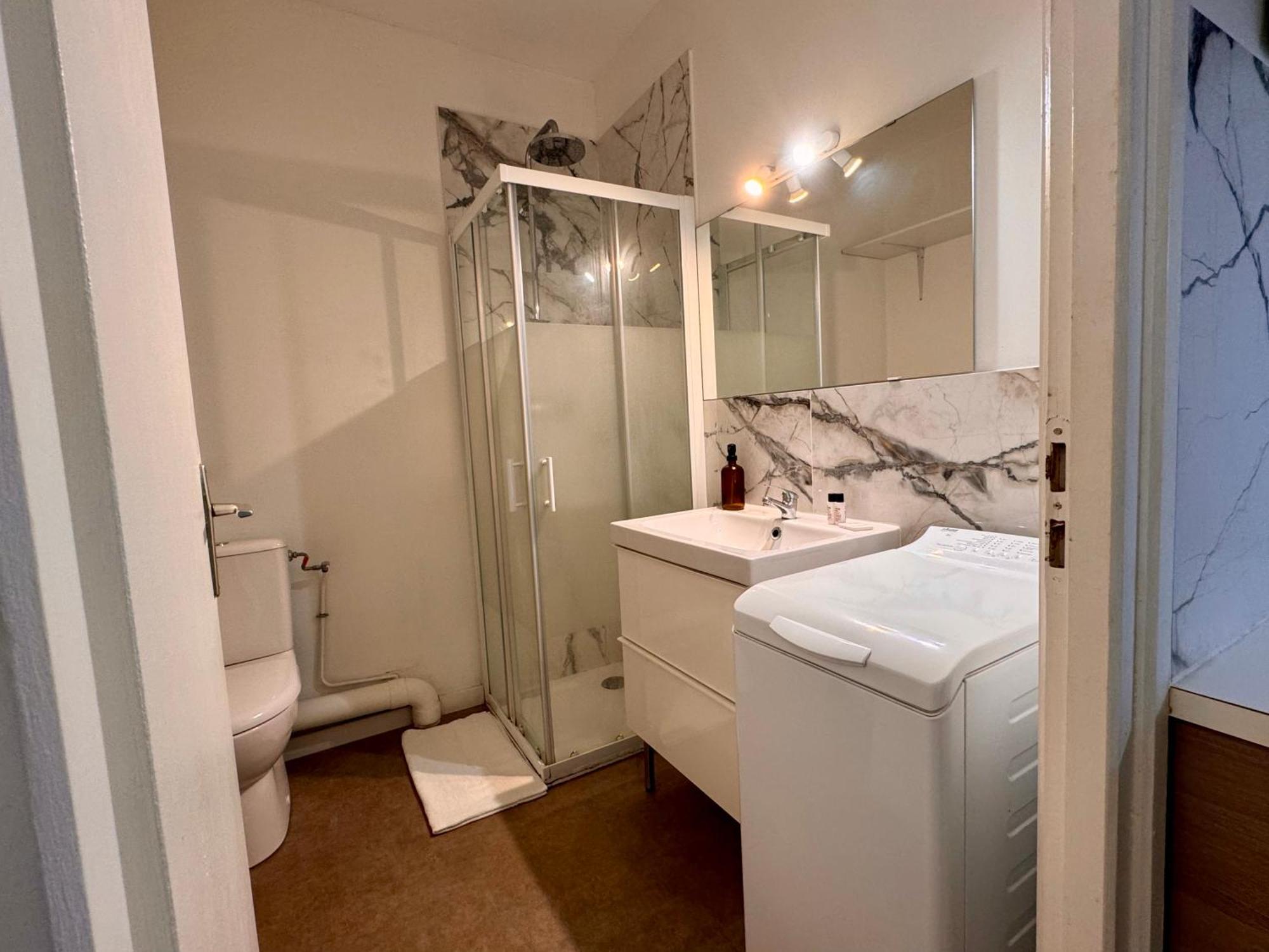 Suite Noya Villeurbanne Dış mekan fotoğraf